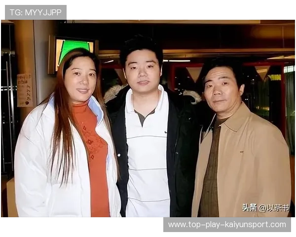 回顾丁俊晖现状：身家过亿，常住国外别墅，大龄富二代妻子气质绝佳